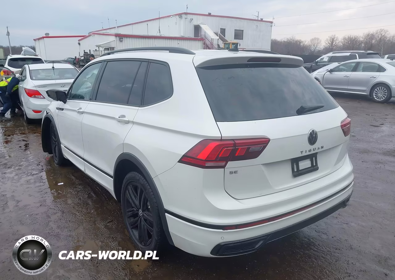 2022 Volkswagen Tiguan 2.0T Se R-Line Black VIN:3VVCB7AX7NM081600 - 3
