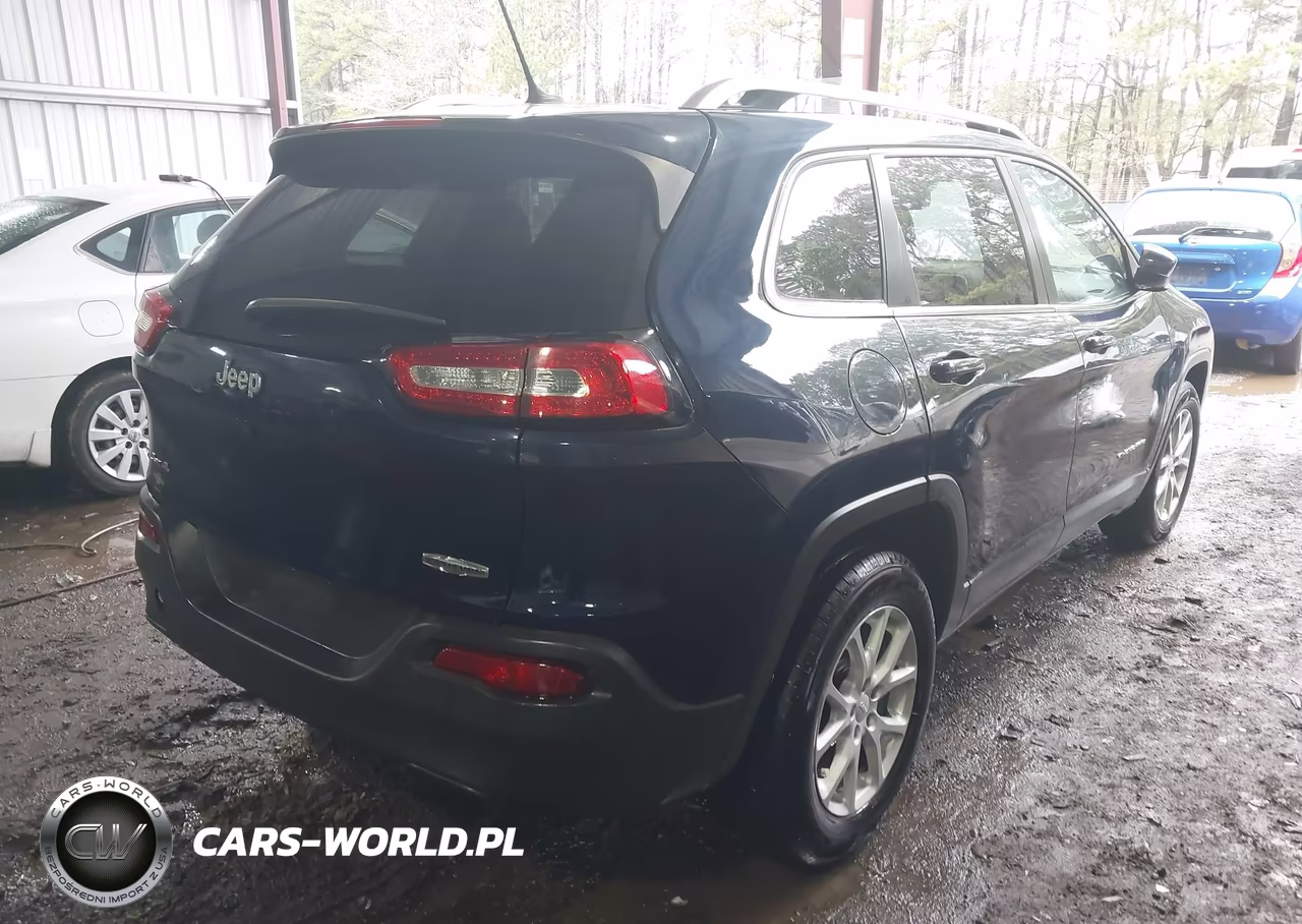 2014 Jeep Cherokee Latitude VIN:1C4PJMCB2EW281996 - 4