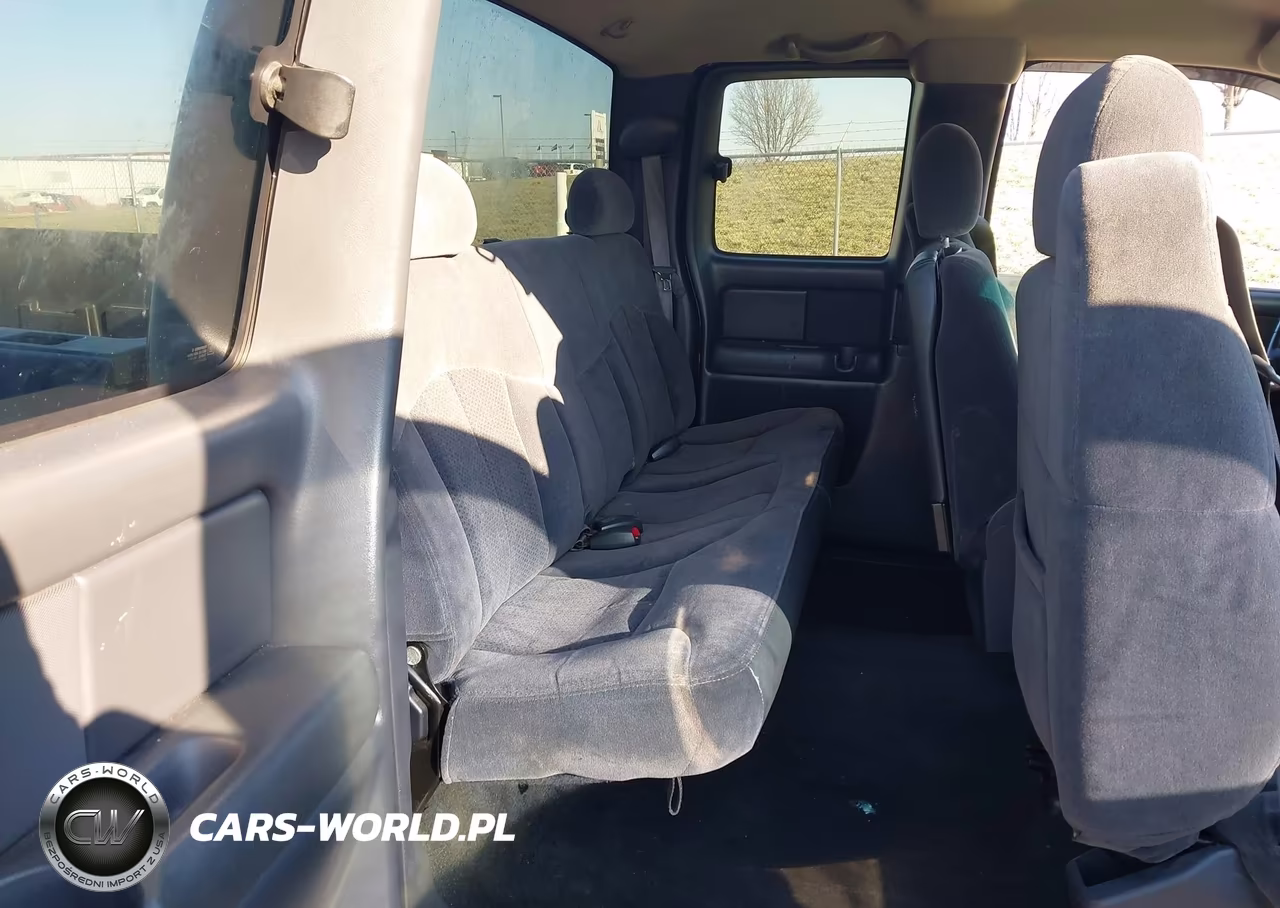 2002 Chevrolet Silverado 1500 Ls VIN:1GCEC19W02Z245664 - 8