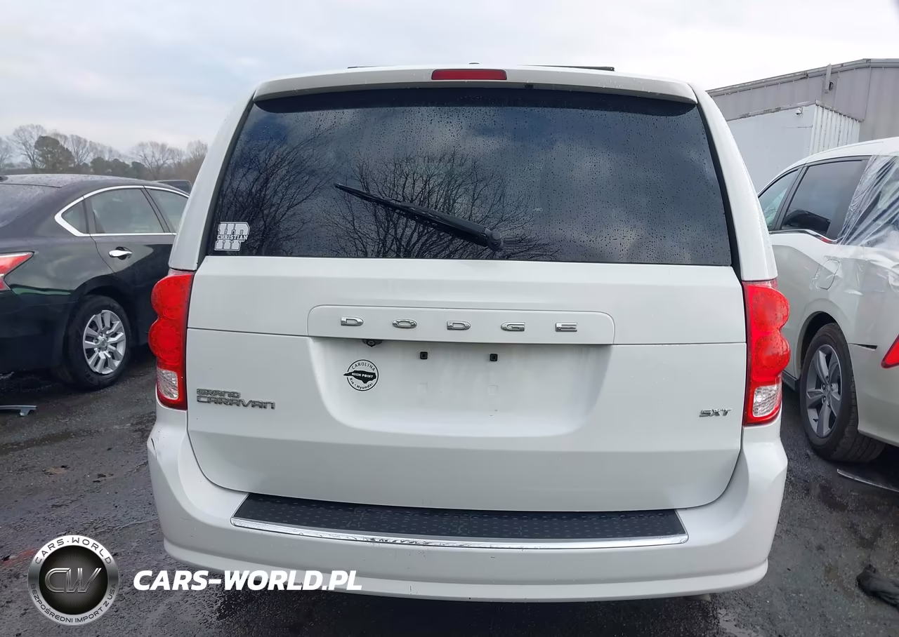 2020 Dodge Grand Caravan Sxt VIN:2C4RDGCG4LR174578 - 16