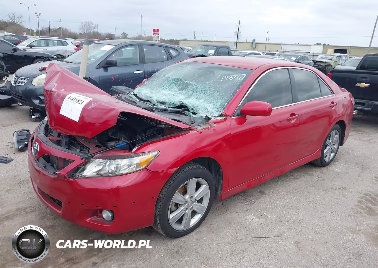 TOYOTA CAMRY VIN:4T1BF3EK3AU522307 - 2