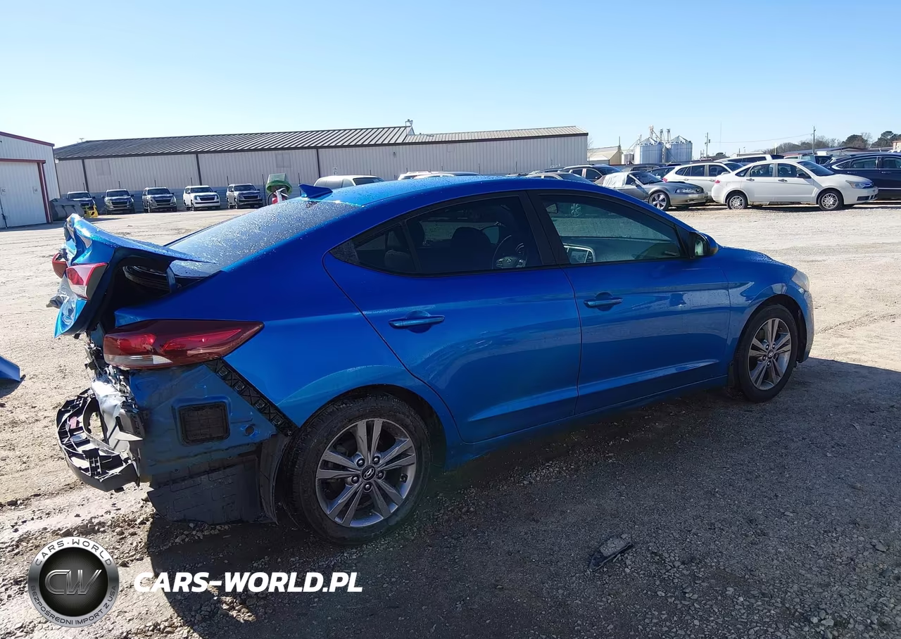 2018 Hyundai Elantra Sel VIN:KMHD84LF5JU471732 - 4
