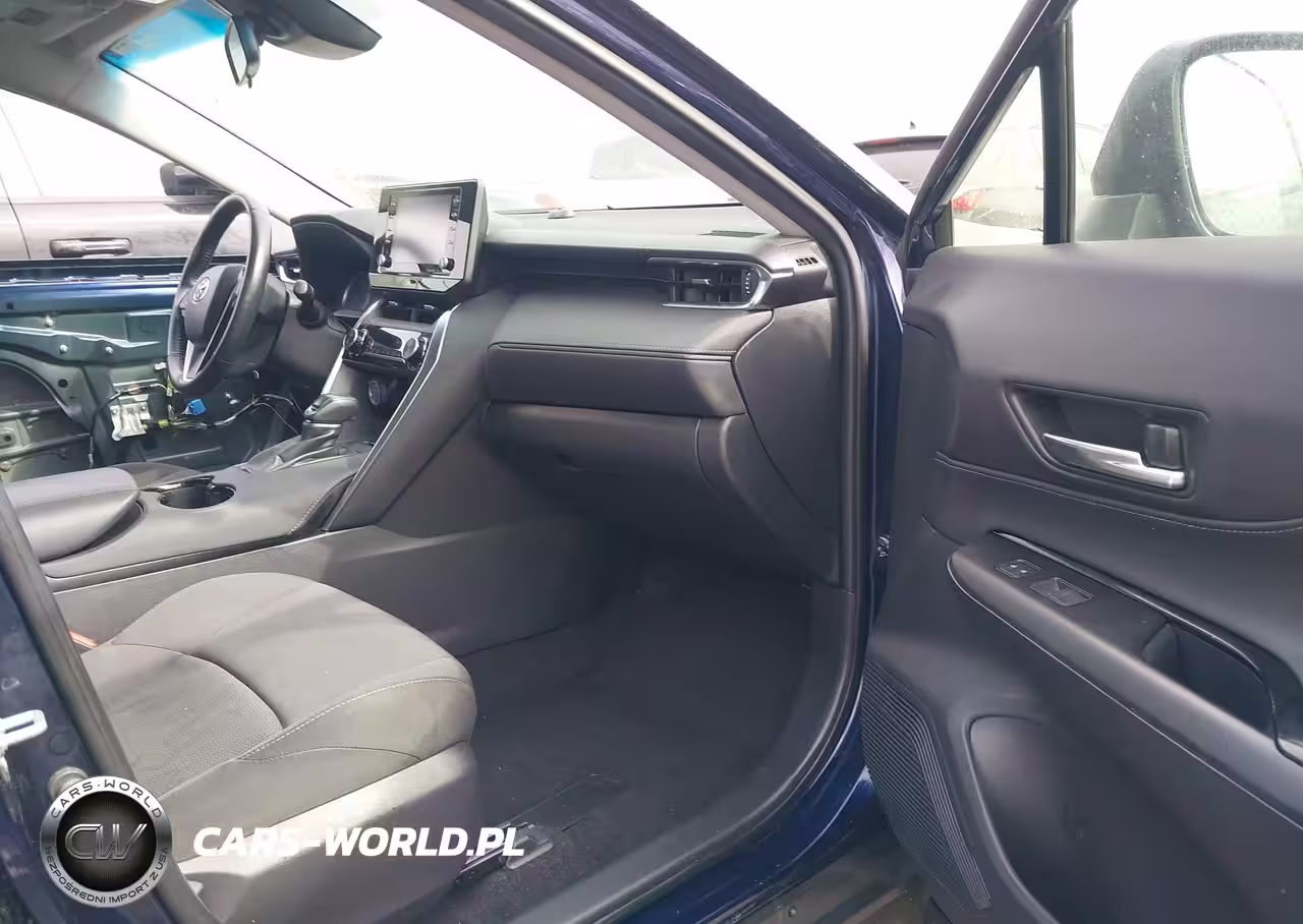 2021 Toyota Venza Le