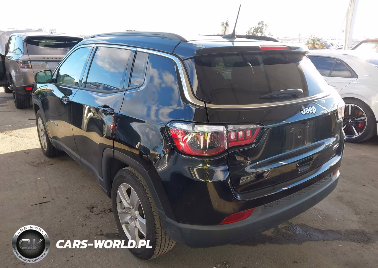 2022 Jeep Compass Latitude Fwd VIN:3C4NJCBB3NT214252 - 3