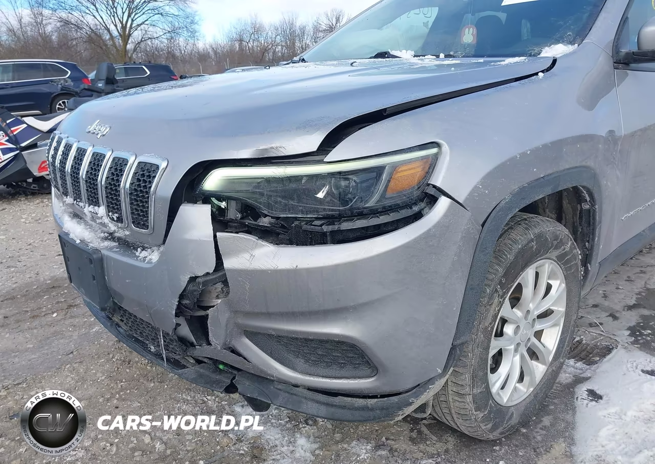 2021 Jeep Cherokee Latitude 4X4 VIN:1C4PJMCB5MD242717 - 6