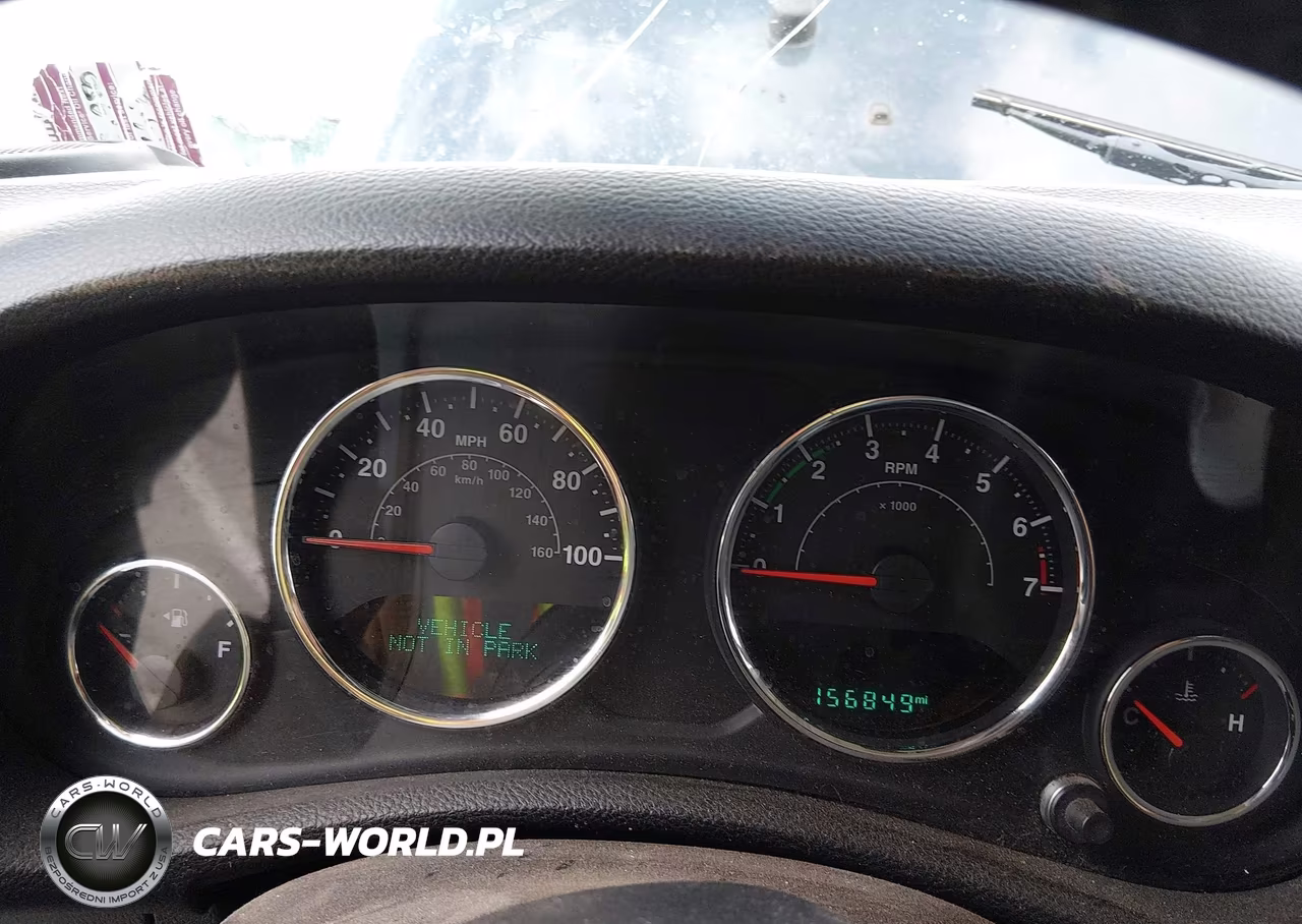 2016 Jeep Wrangler Unlimited Sport VIN:1C4BJWDG8GL341543 - 7
