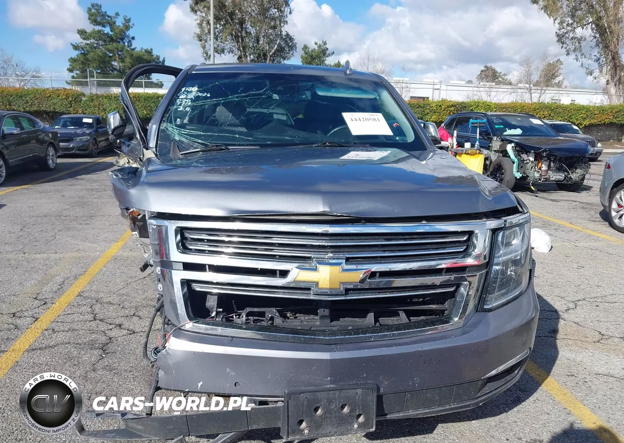2018 Chevrolet Tahoe Premier VIN:1GNSKCKC4JR348593 - 13
