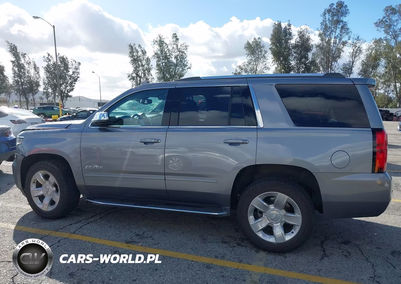 2018 Chevrolet Tahoe Premier VIN:1GNSKCKC4JR348593 - 15