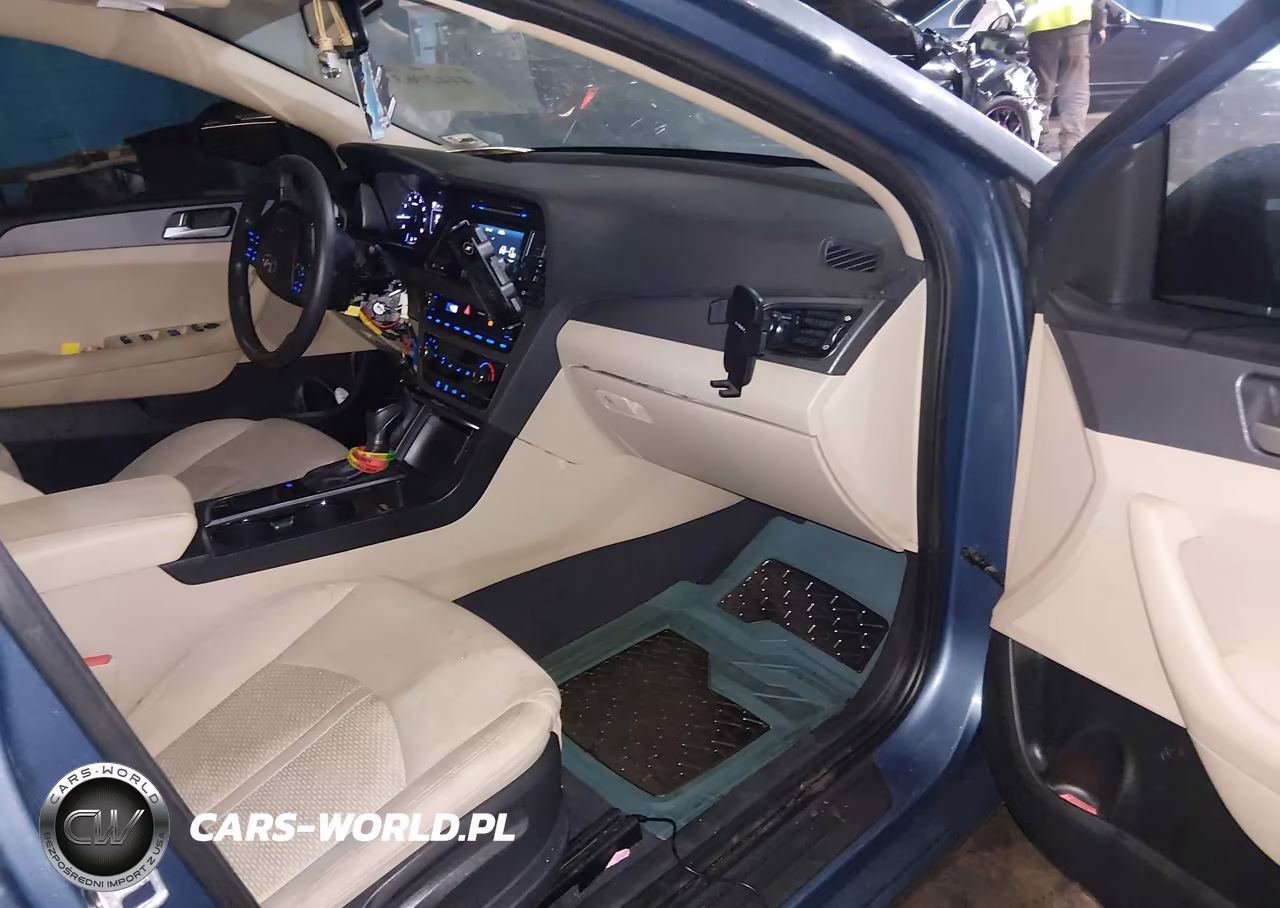 2017 Hyundai Sonata Se VIN:5NPE24AF8HH551639 - 5