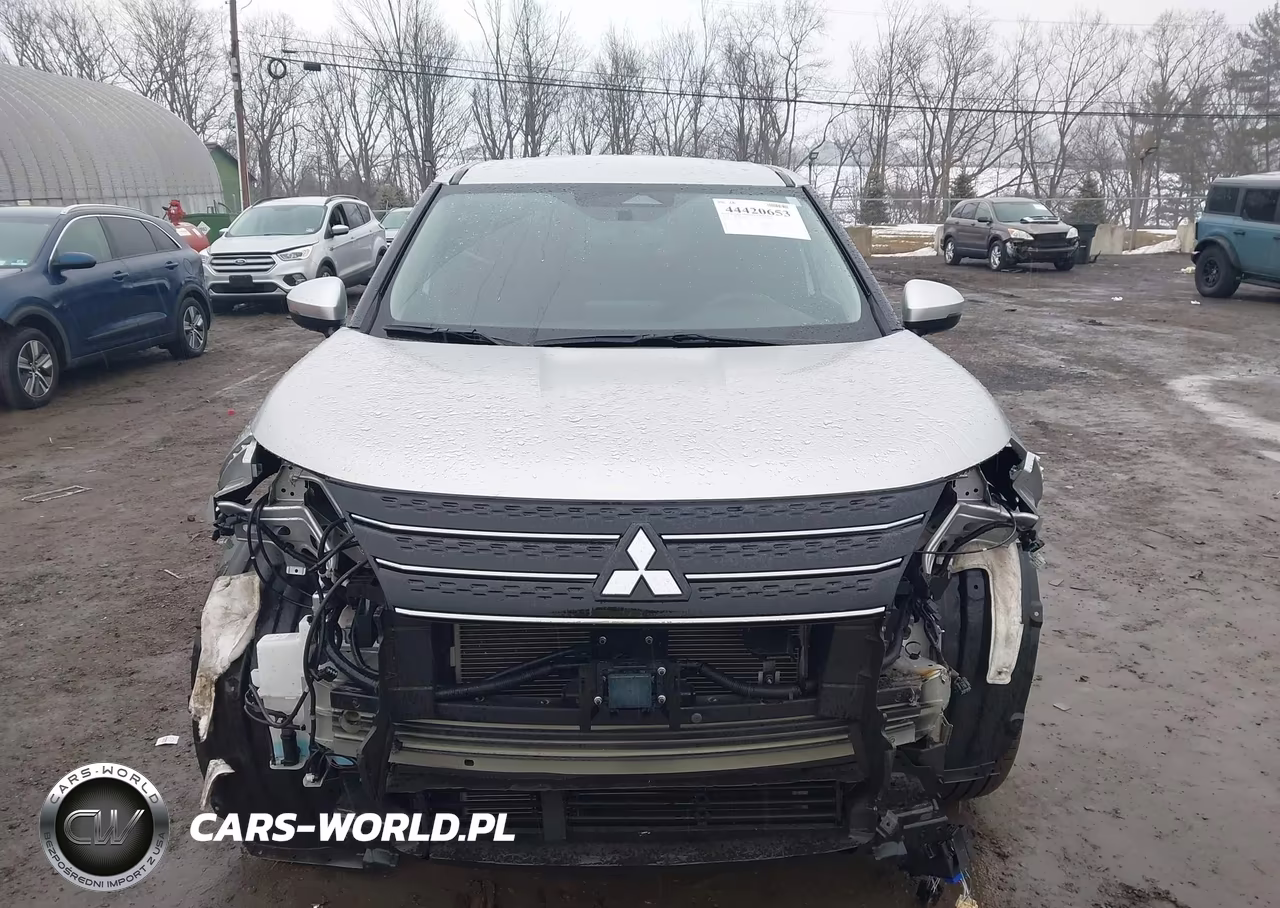 2022 Mitsubishi Outlander Es 2.5 S-Awc VIN:JA4J4TA88NZ035624 - 13