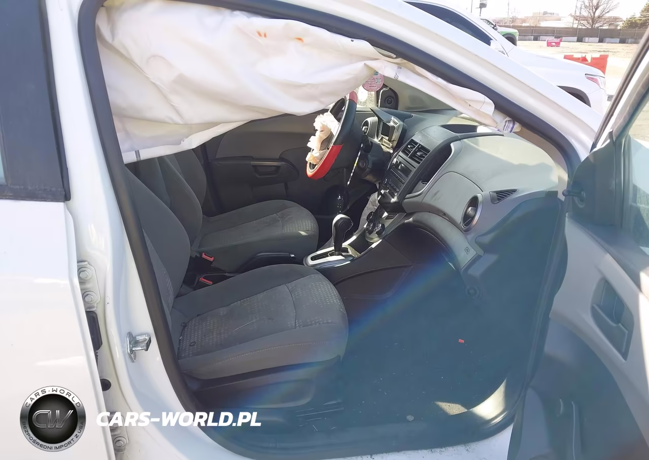 2016 Chevrolet Sonic Ls Auto VIN:1G1JA6SH6G4161794 - 5