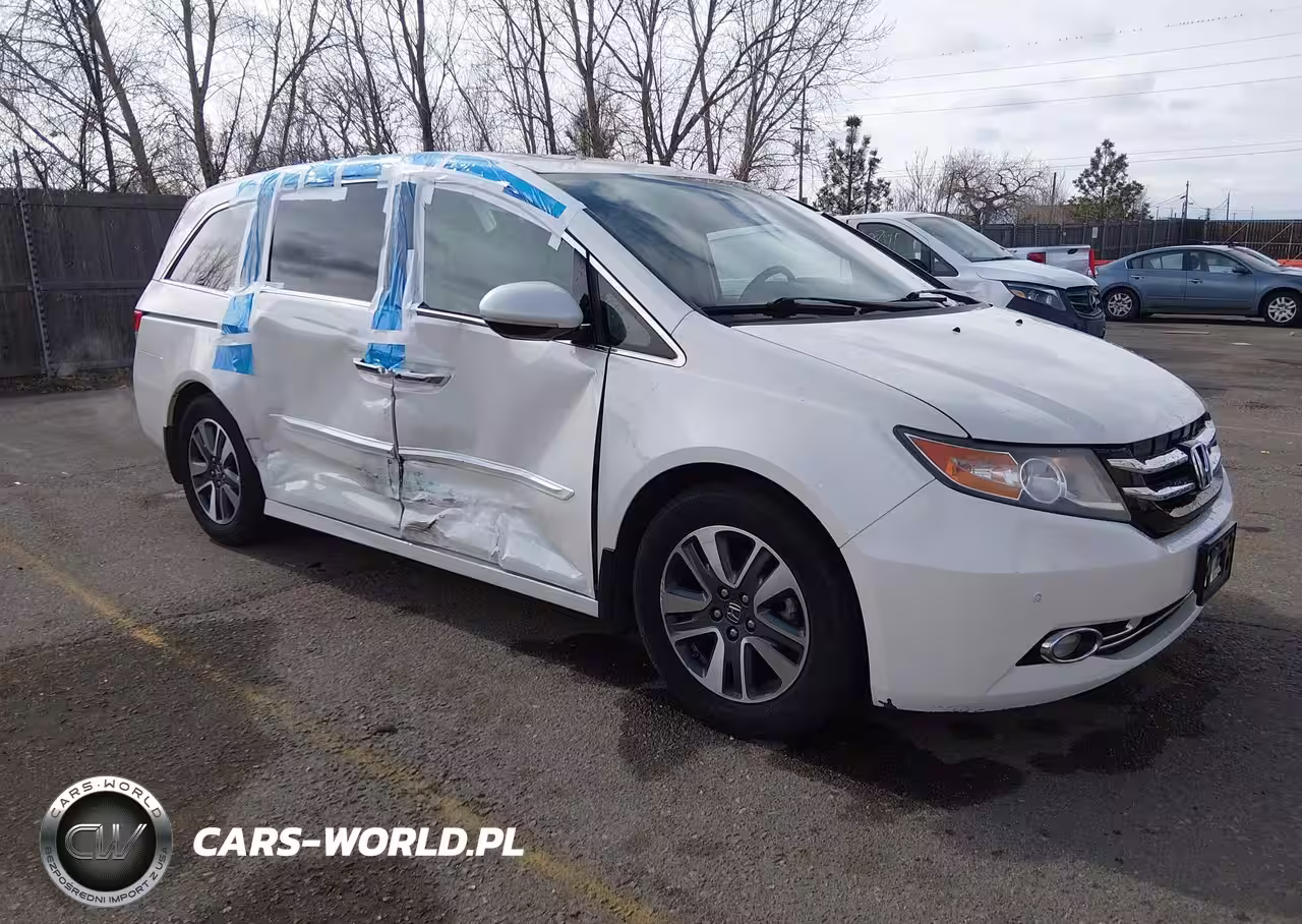 2015 Honda Odyssey Touring-Touring Elite