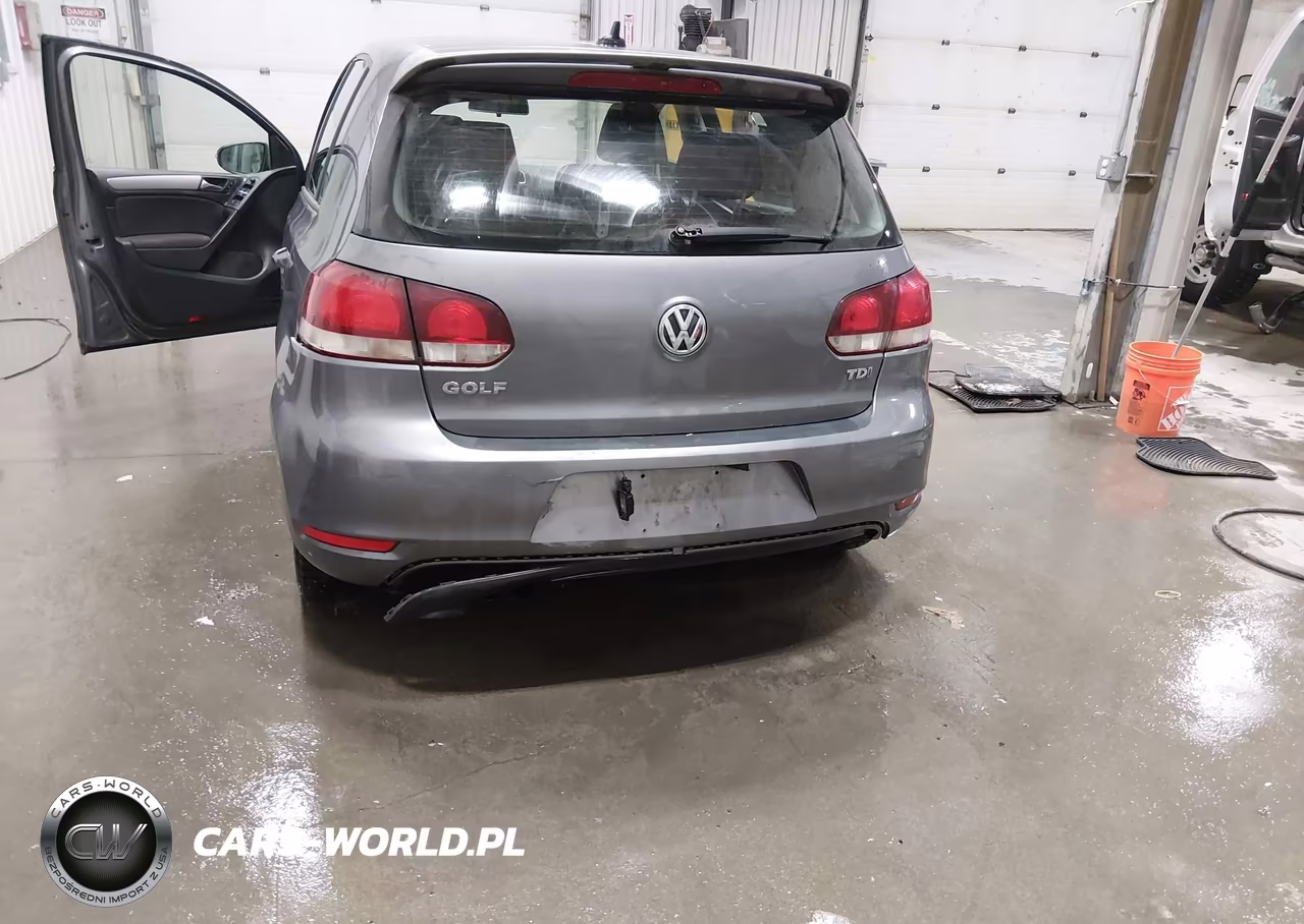 2014 Volkswagen Golf 2.0L Tdi VIN:WVWNM7AJ4EW008813 - 17