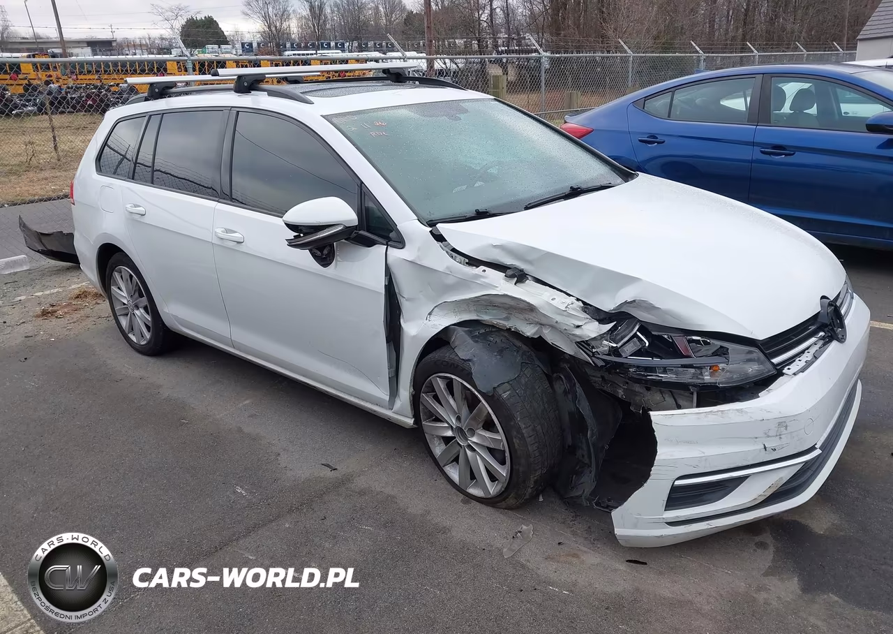 2018 Volkswagen Golf Sportwagen Tsi S-Tsi Se