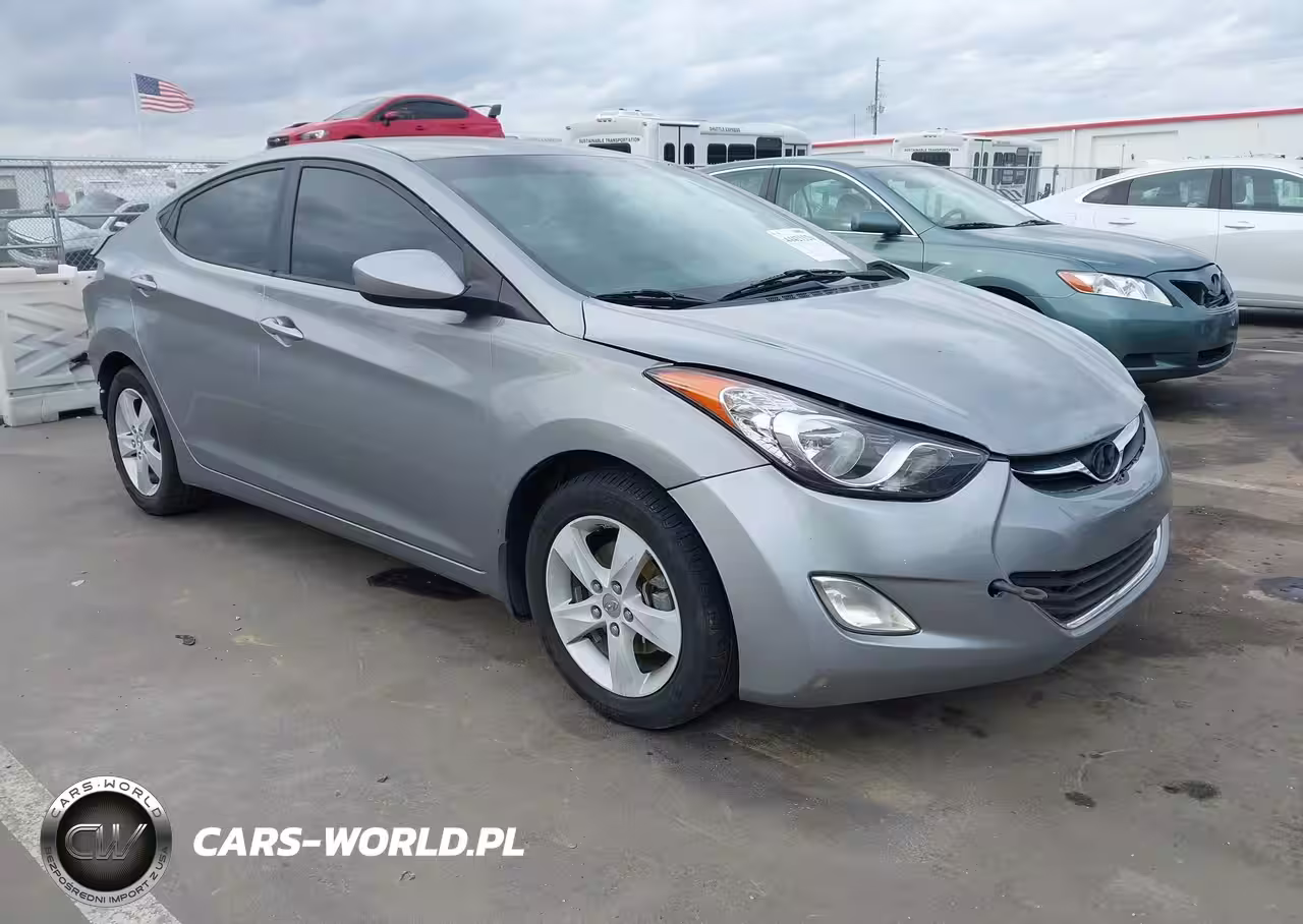 2013 Hyundai Elantra Gls