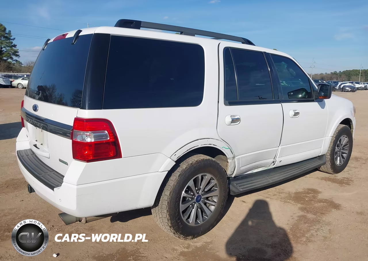 2016 Ford Expedition Xlt VIN:1FMJU1HT1GEF36140 - 4