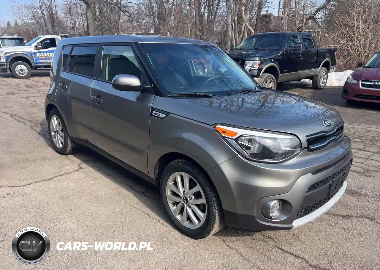 2019 Kia Soul +