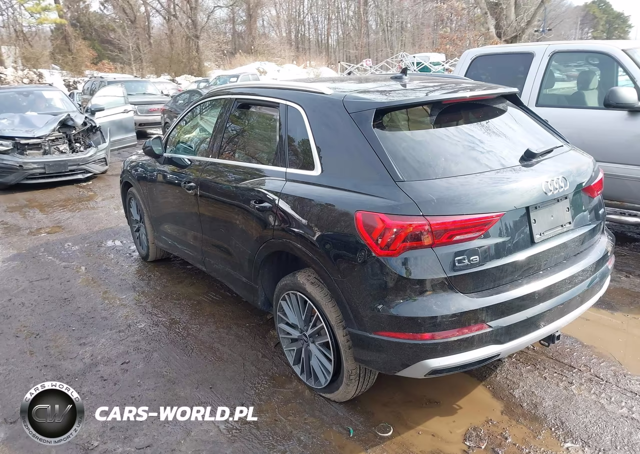 2021 Audi Q3 Premium 40 Tfsi Quattro Tiptronic VIN:WA1AUCF38M1120232 - 3