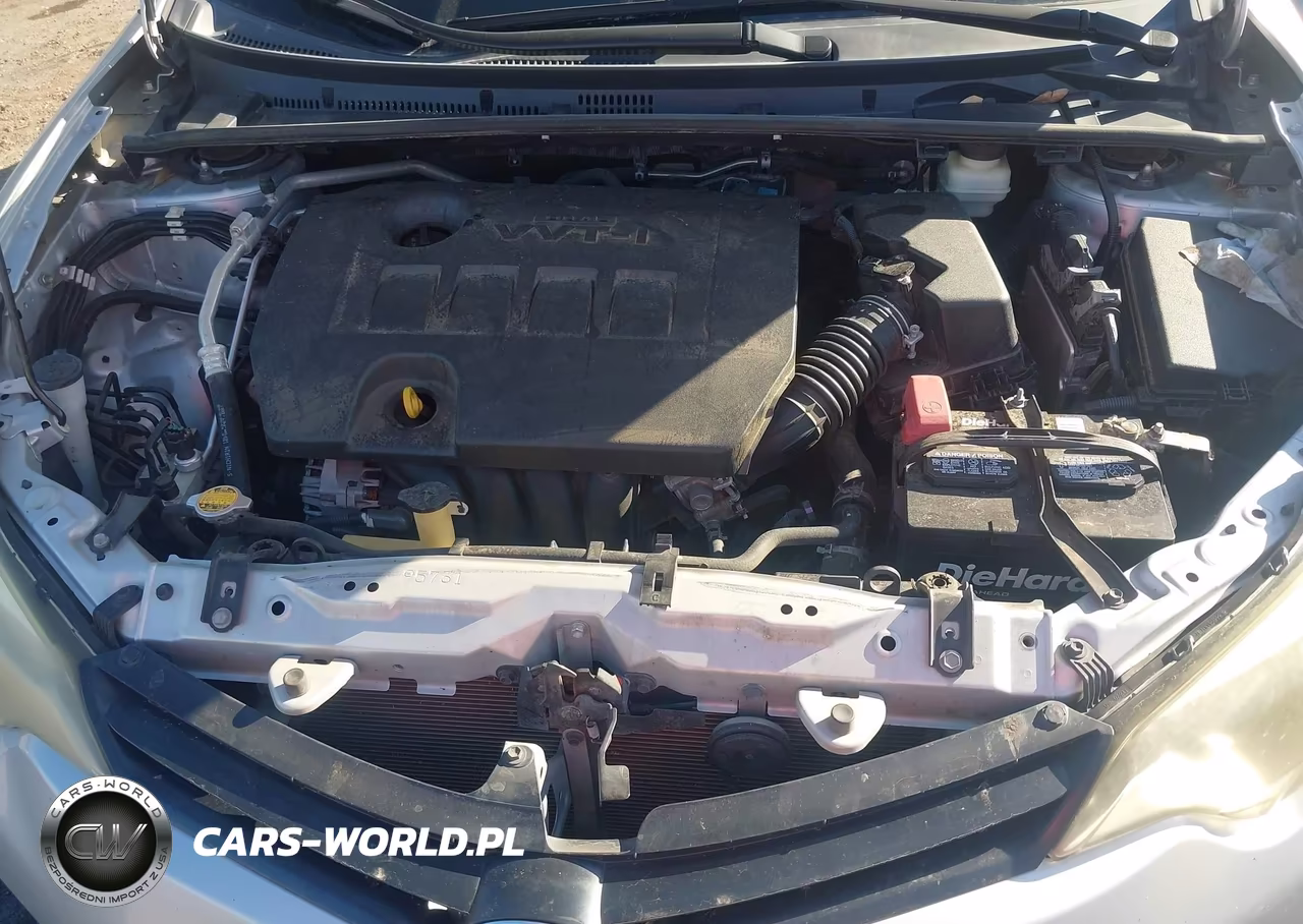 2015 Toyota Corolla L VIN:2T1BURHE0FC365083 - 10