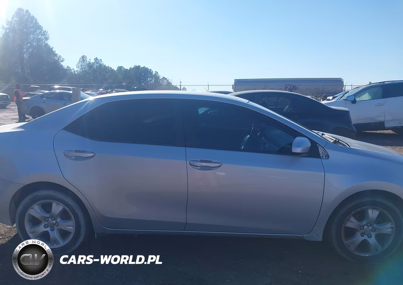 2015 Toyota Corolla L VIN:2T1BURHE0FC365083 - 13