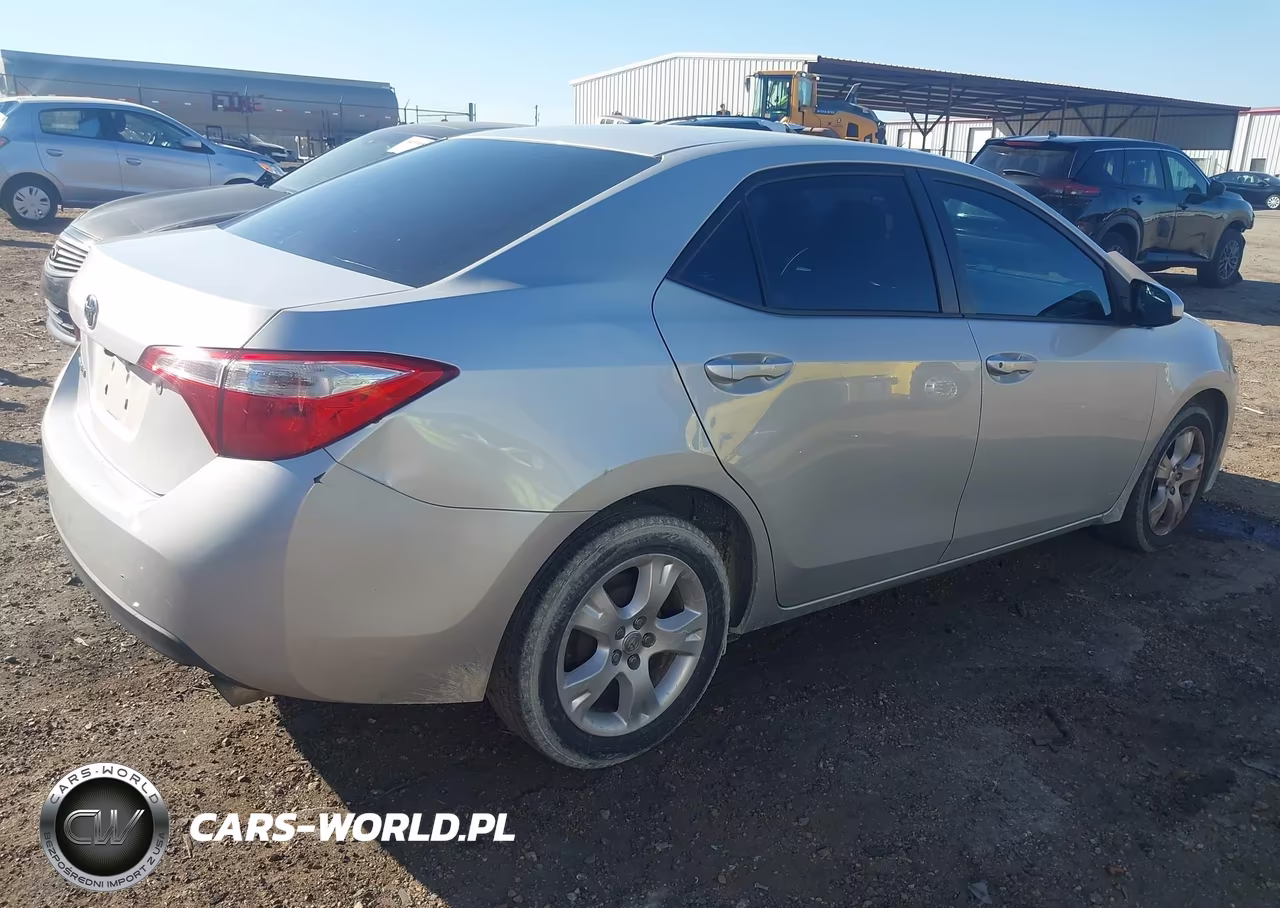 2015 Toyota Corolla L VIN:2T1BURHE0FC365083 - 4