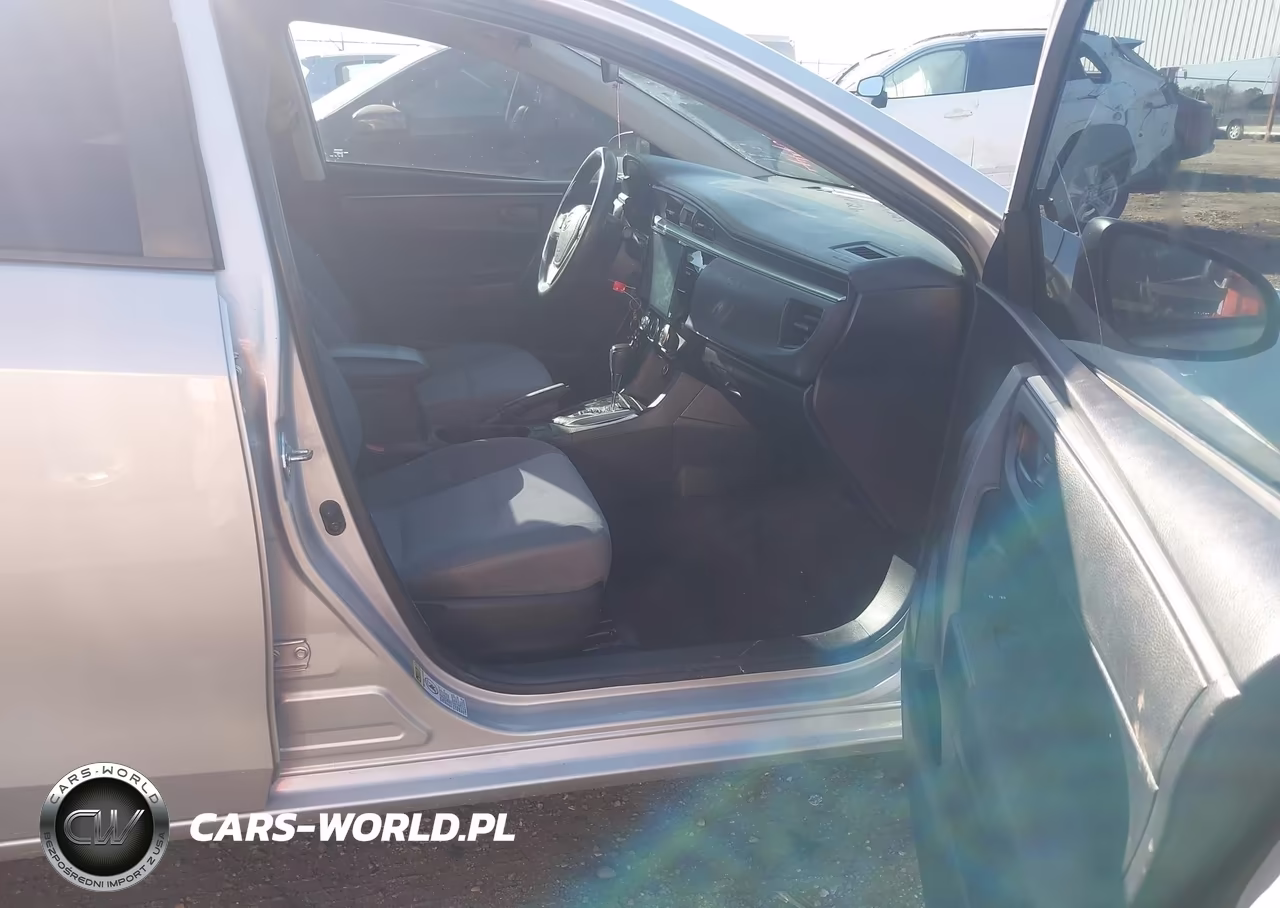 2015 Toyota Corolla L VIN:2T1BURHE0FC365083 - 5
