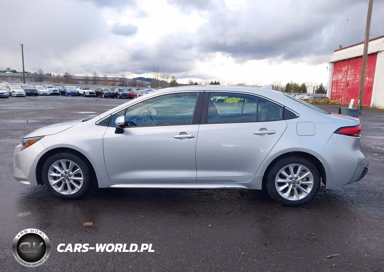 2021 Toyota Corolla Xle VIN:5YFFPMAE0MP165470 - 14
