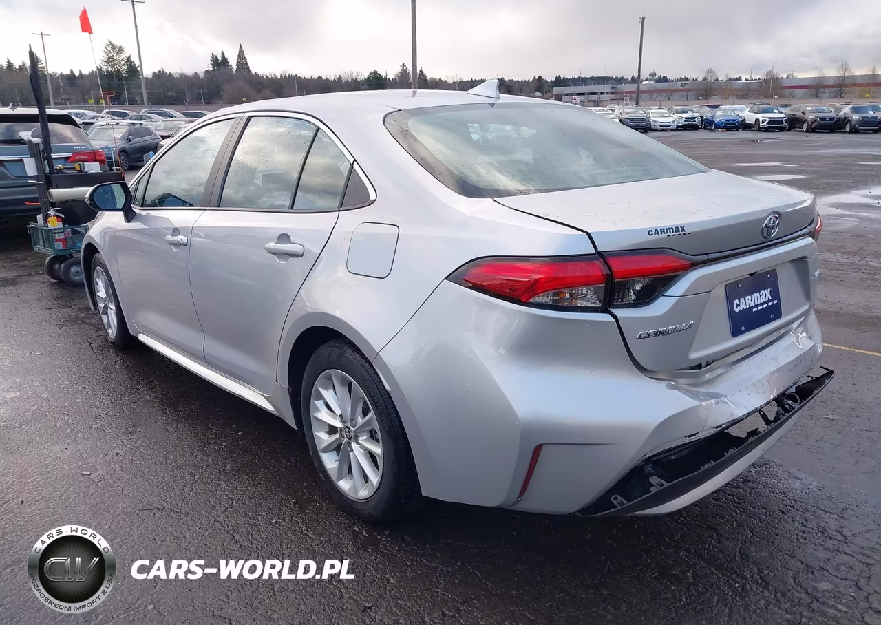 2021 Toyota Corolla Xle VIN:5YFFPMAE0MP165470 - 3