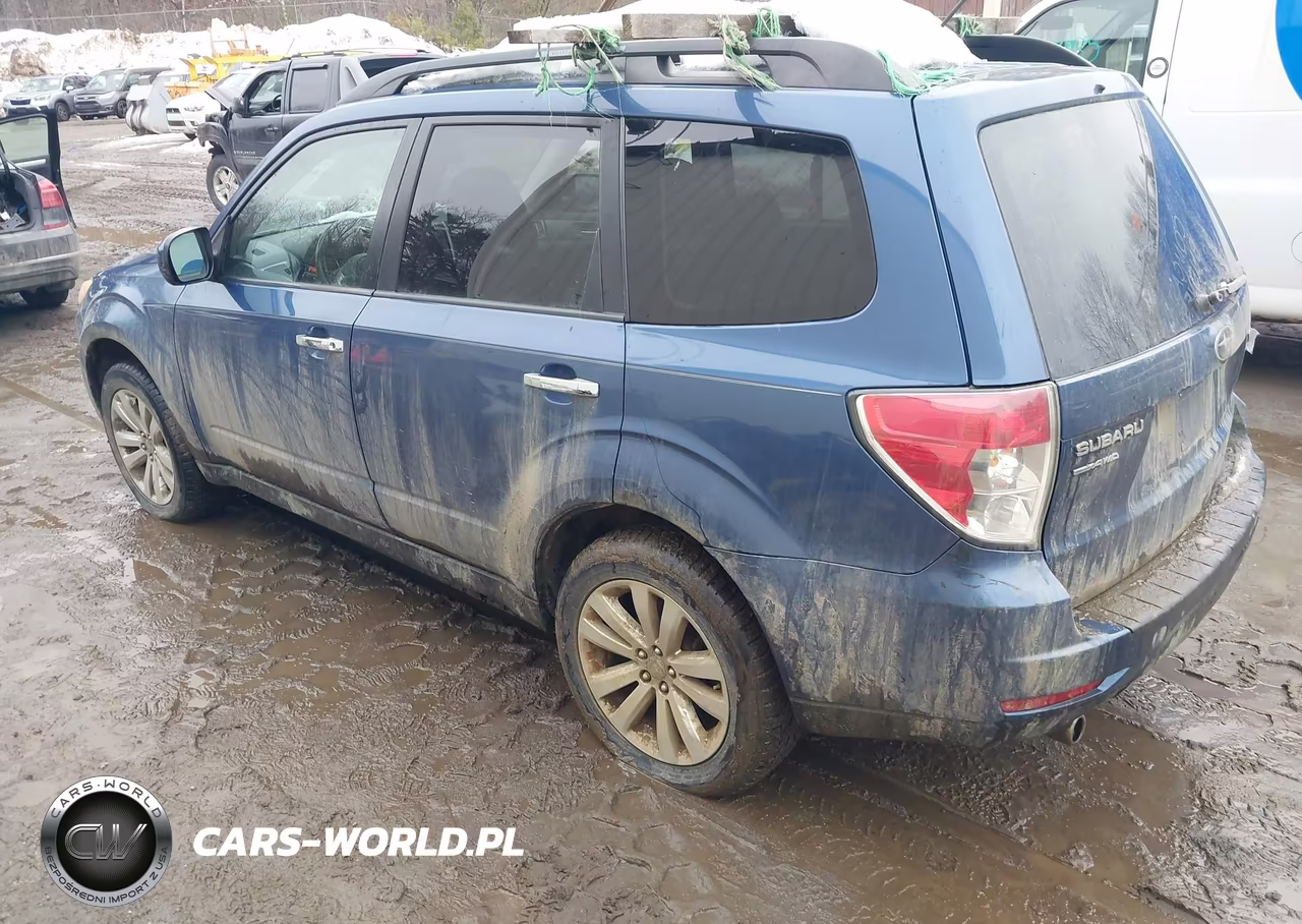 2011 Subaru Forester 2.5X Premium VIN:JF2SHADC7BH726259 - 3