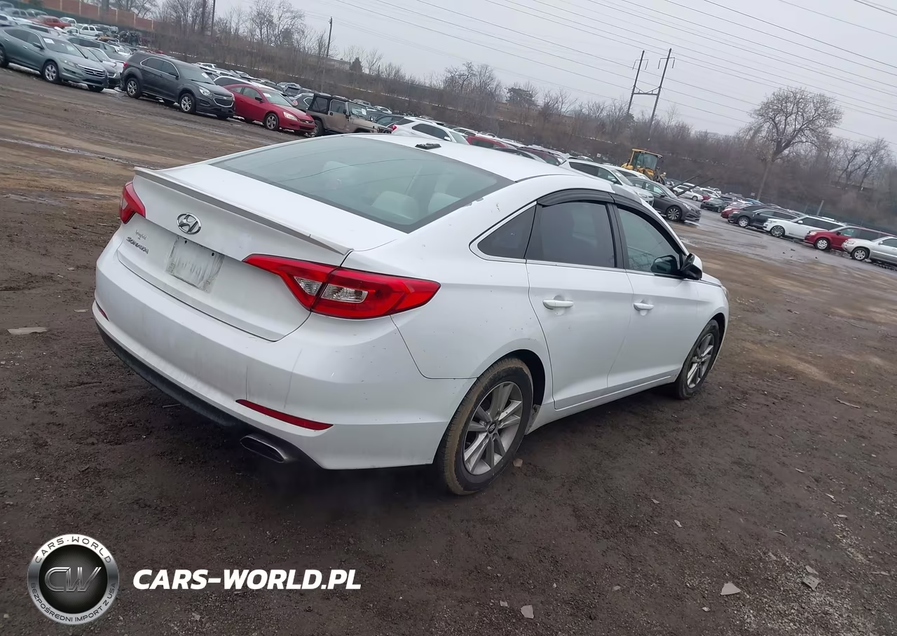 2016 Hyundai Sonata Se VIN:5NPE24AFXGH309367 - 4