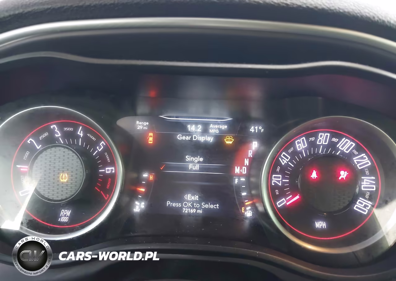 2021 Dodge Challenger Sxt VIN:2C3CDZAG7MH623204 - 7