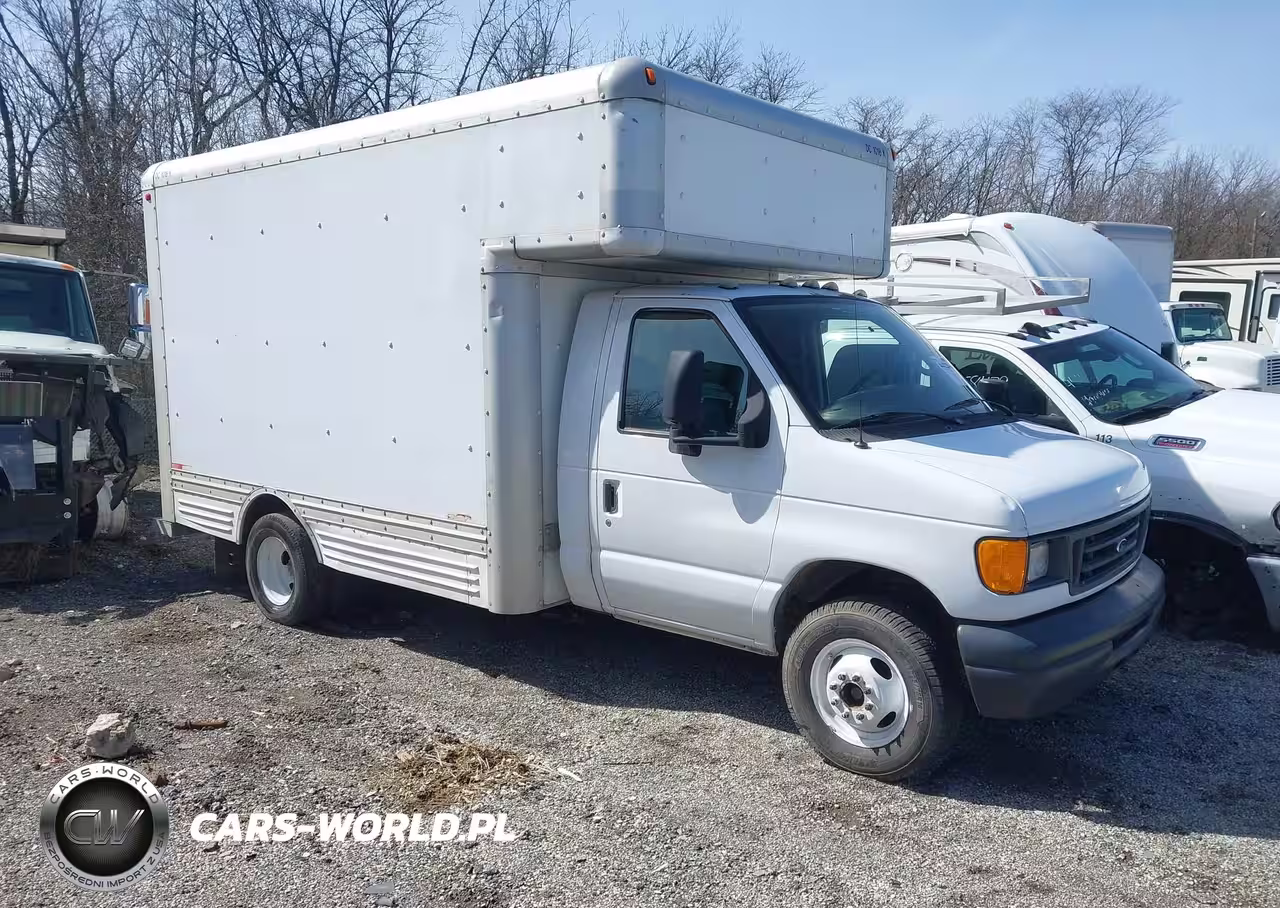 2007 Ford E-450 Cutaway