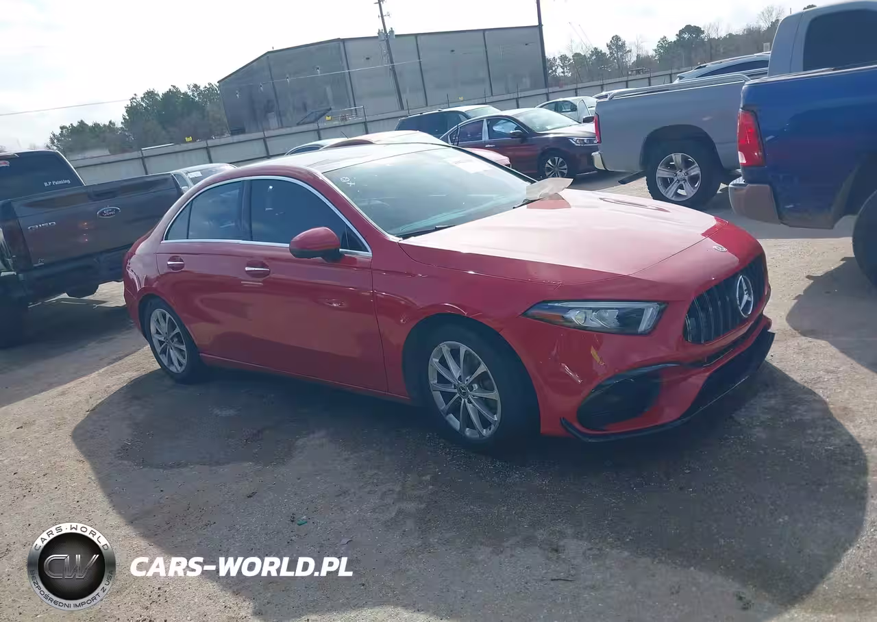 2020 Mercedes-Benz A 220