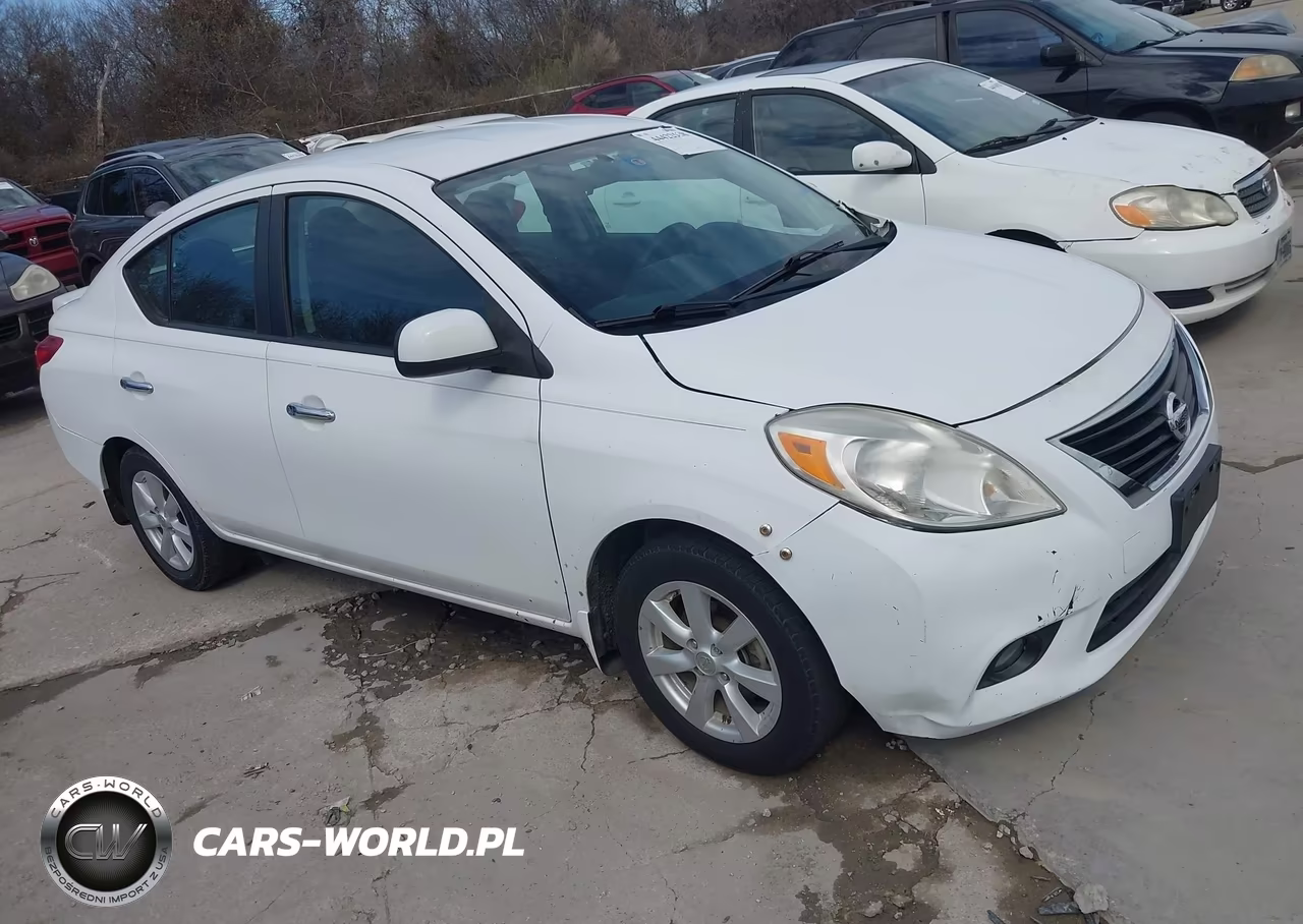 2013 Nissan Versa 1.6 Sl