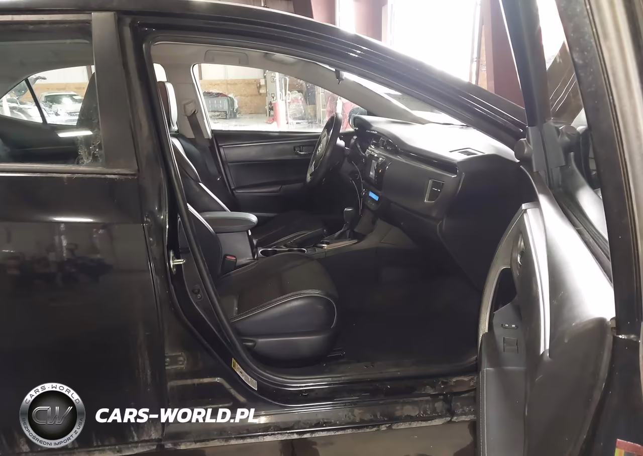 2016 Toyota Corolla S Plus VIN:5YFBURHE4GP530599 - 5