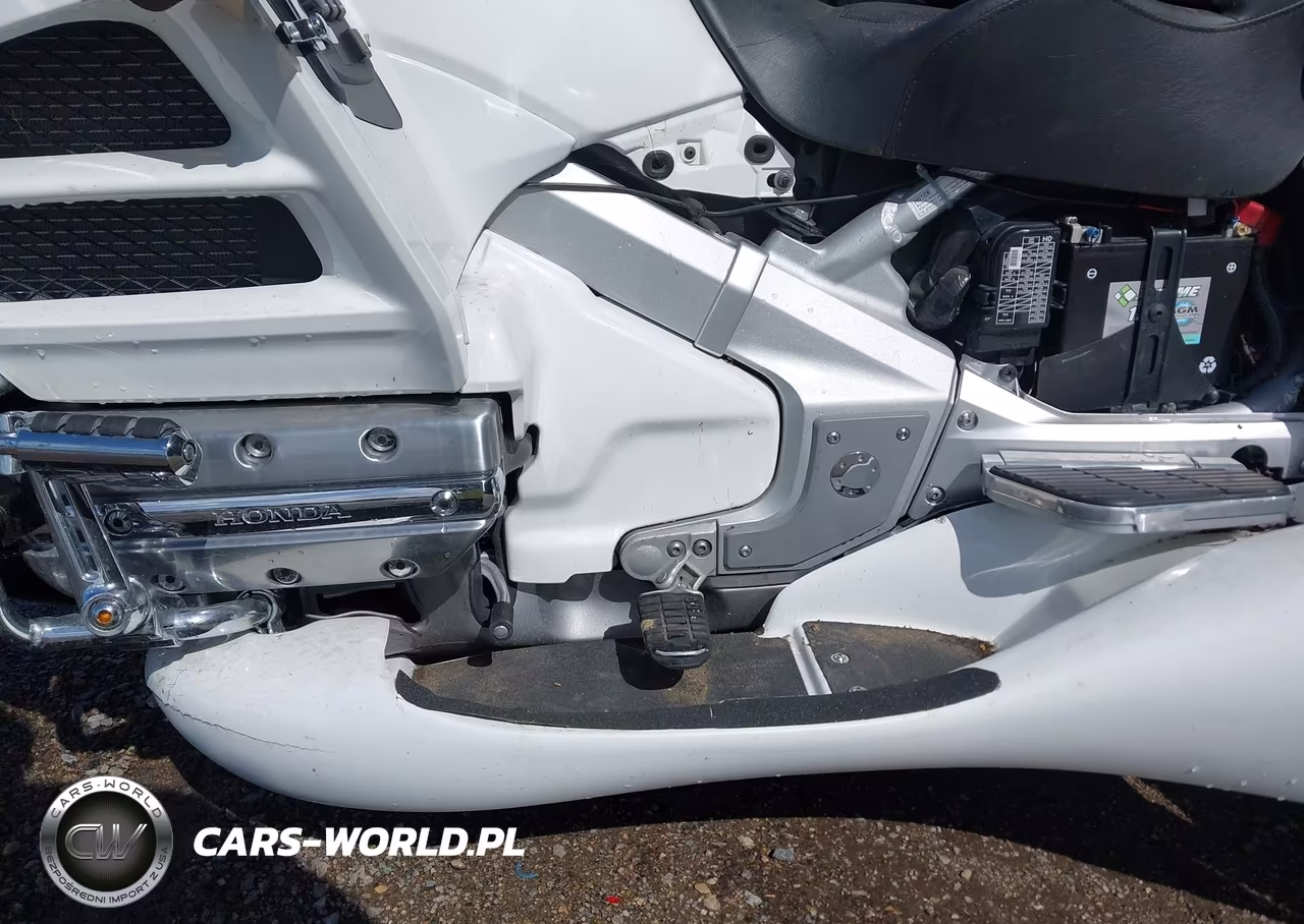 2012 Honda Gl1800 VIN:JH2SC68G6CK003134 - 9