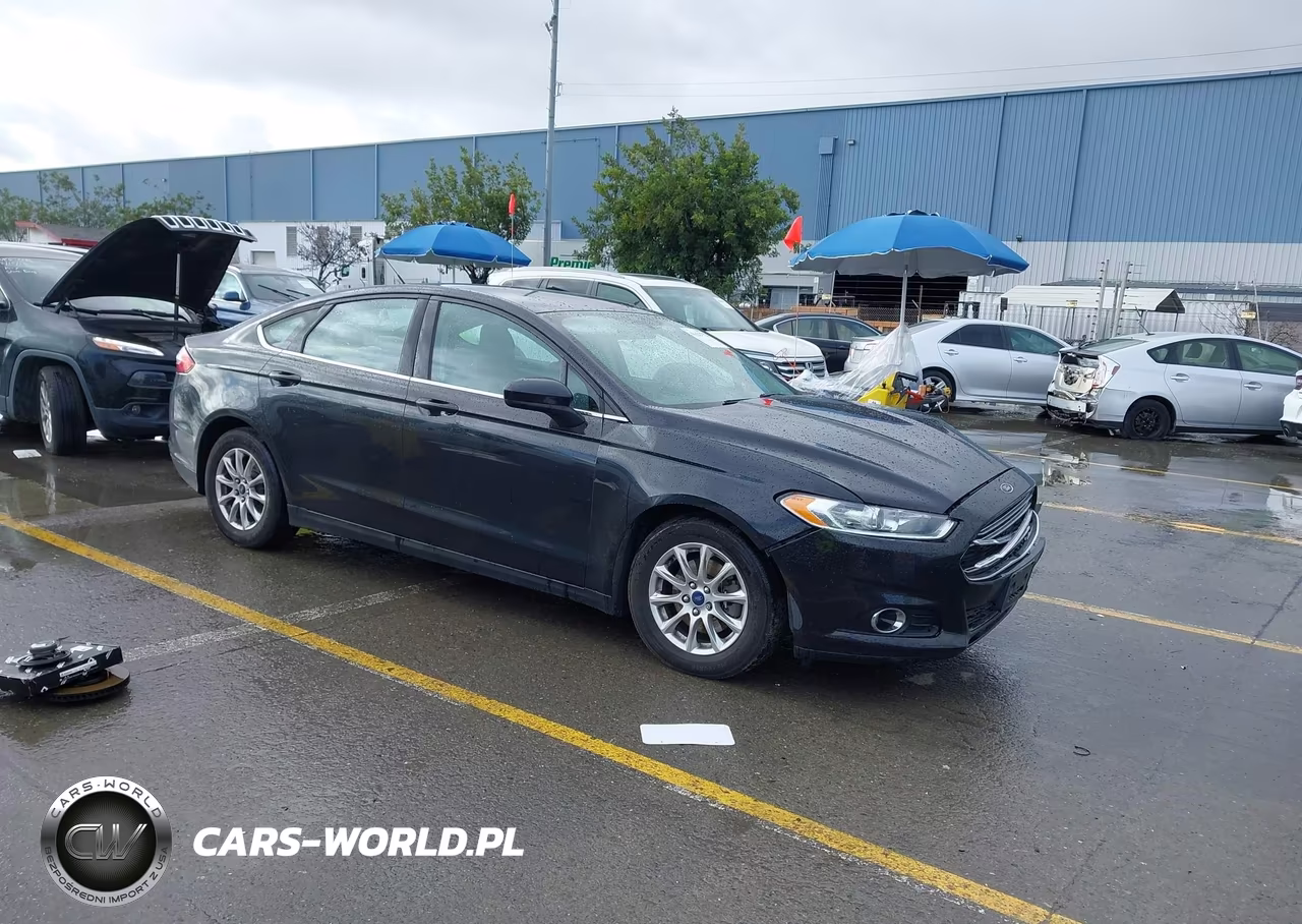 2015 Ford Fusion S