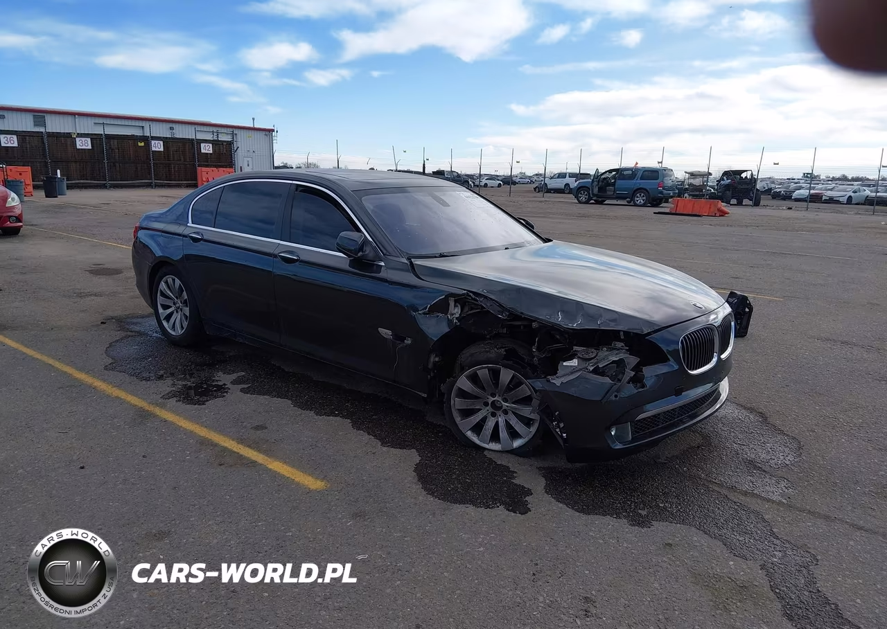 2011 BMW 750Li xDrive
