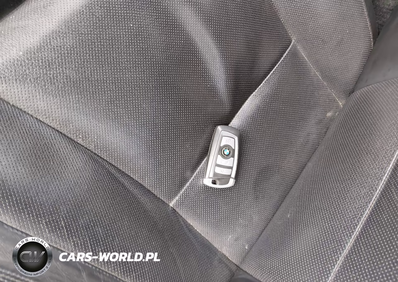 2011 BMW 750Li xDrive VIN:WBAKC8C57BC432041 - 11