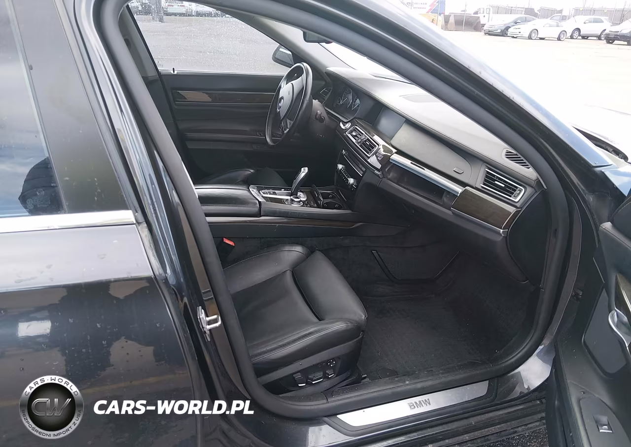 2011 BMW 750Li xDrive VIN:WBAKC8C57BC432041 - 5