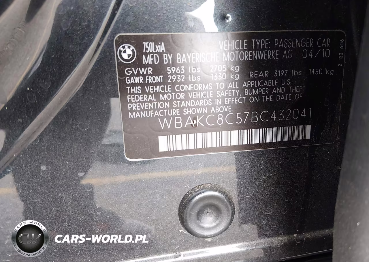 2011 BMW 750Li xDrive VIN:WBAKC8C57BC432041 - 9