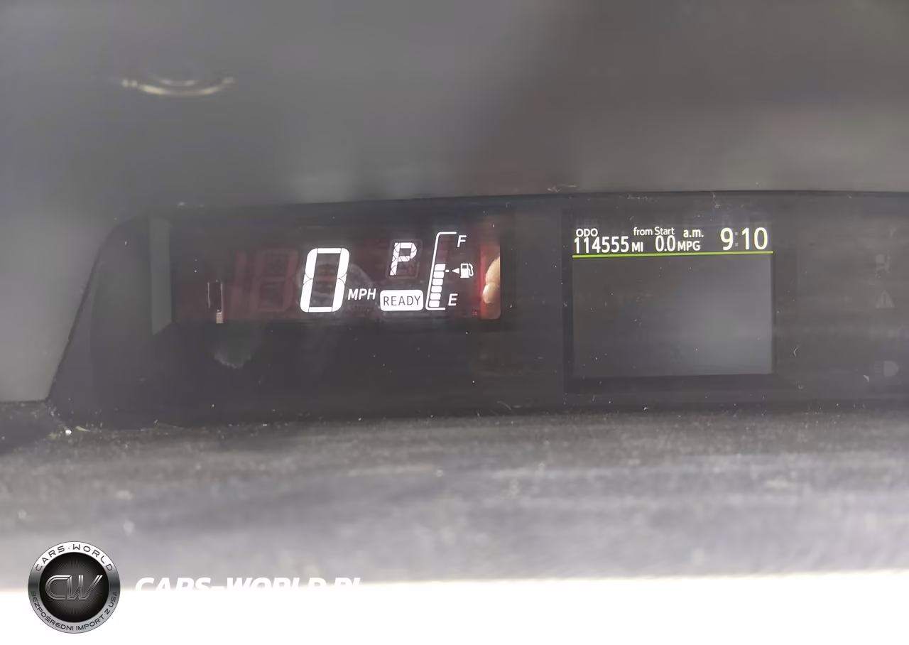 2016 Toyota Prius C Two VIN:JTDKDTB36G1120430 - 16