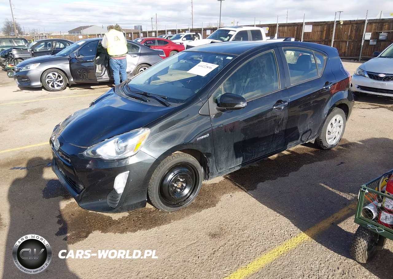 2016 Toyota Prius C Two VIN:JTDKDTB36G1120430 - 2