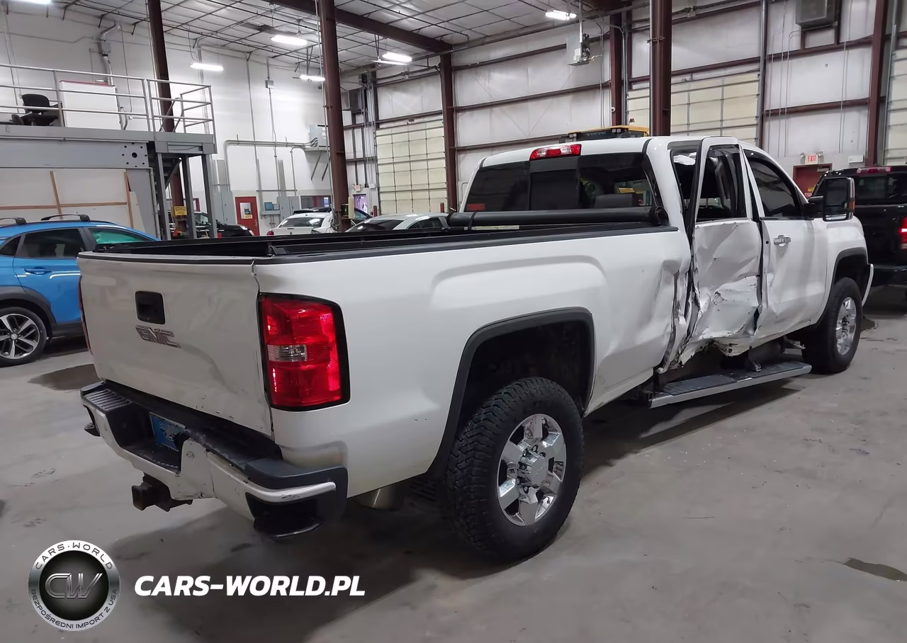 2015 GMC Sierra 3500Hd Denali VIN:1GT424E8XFF547476 - 4
