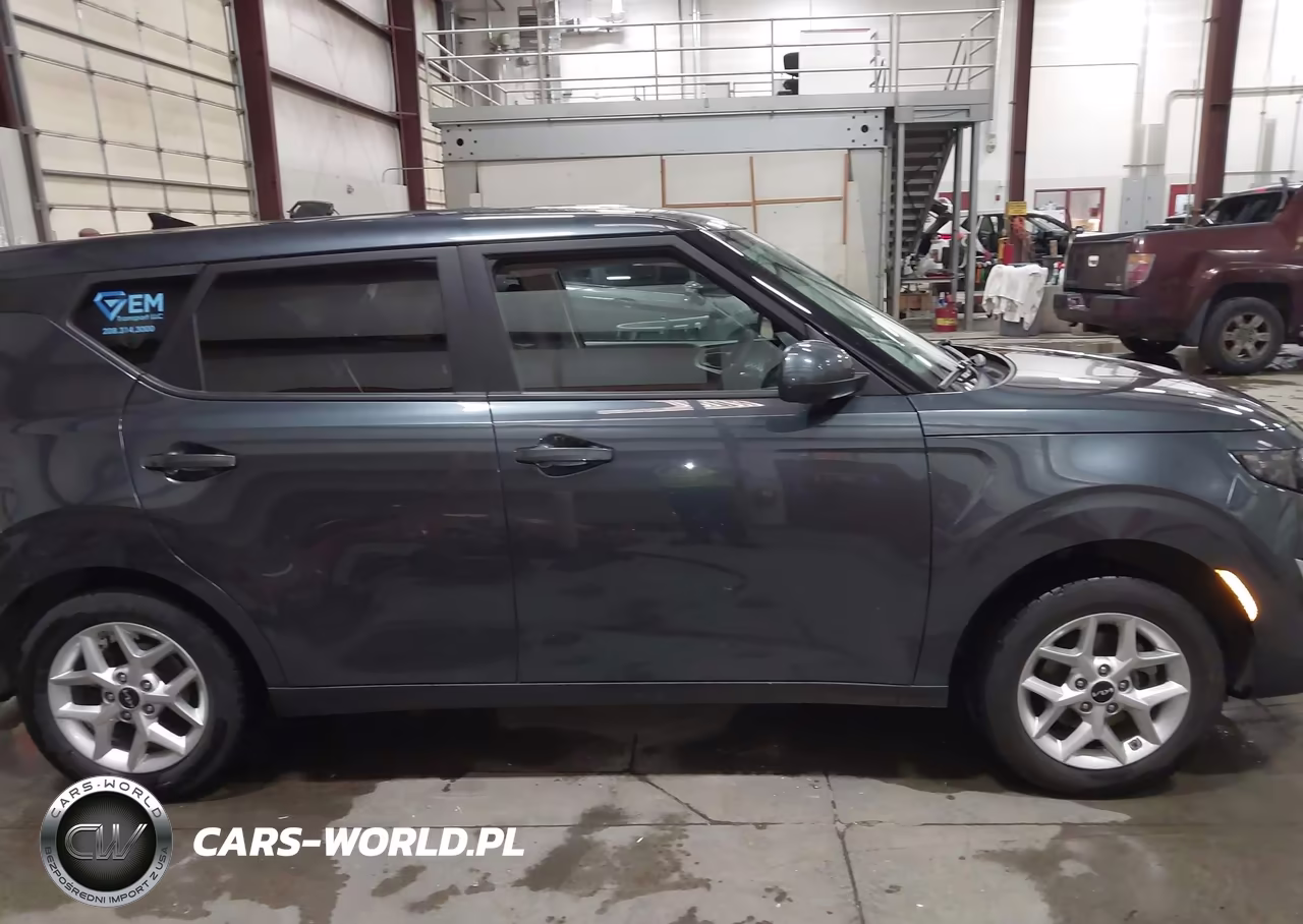 2025 Kia Soul Lx VIN:KNDJ23AU8S7244717 - 14