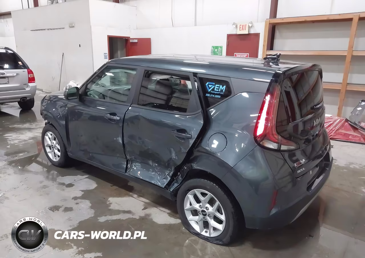 2025 Kia Soul Lx VIN:KNDJ23AU8S7244717 - 3