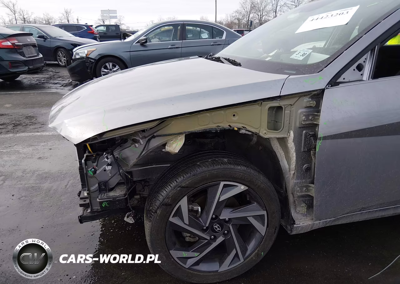 2025 Hyundai Elantra Sel Sport VIN:KMHLM4DG4SU874892 - 6