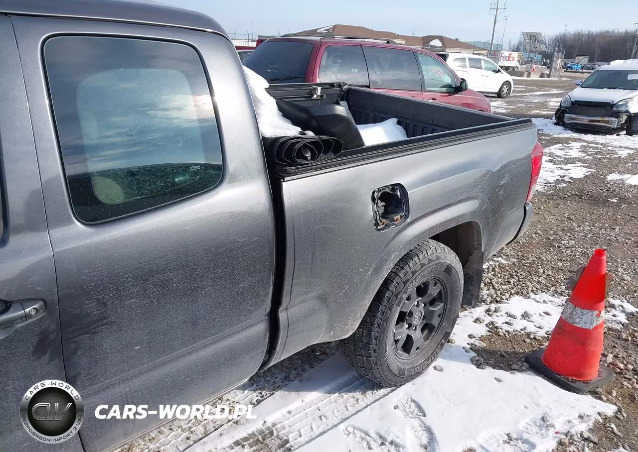 2018 Toyota Tacoma Sr VIN:5TFSX5EN9JX058168 - 20