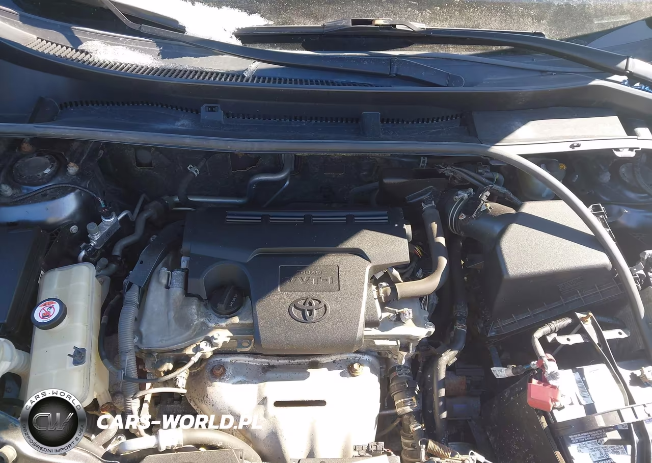 2018 Toyota Rav4 Xle VIN:JTMRFREV7JD224780 - 10