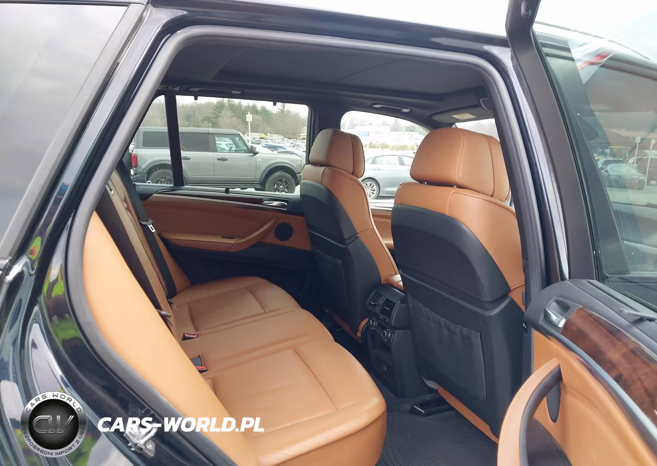2010 BMW X5 xDrive48I VIN:5UXFE8C53AL311437 - 8